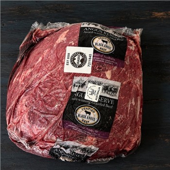 PREMIUM BLACK ANGUS BEEF TOPSIDE